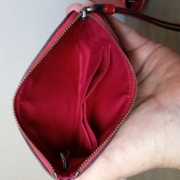 NEW - COACH 3pc Matching Large Red Metallic Tote, Wallet, and Wristlet Set - Picture 11 of 16